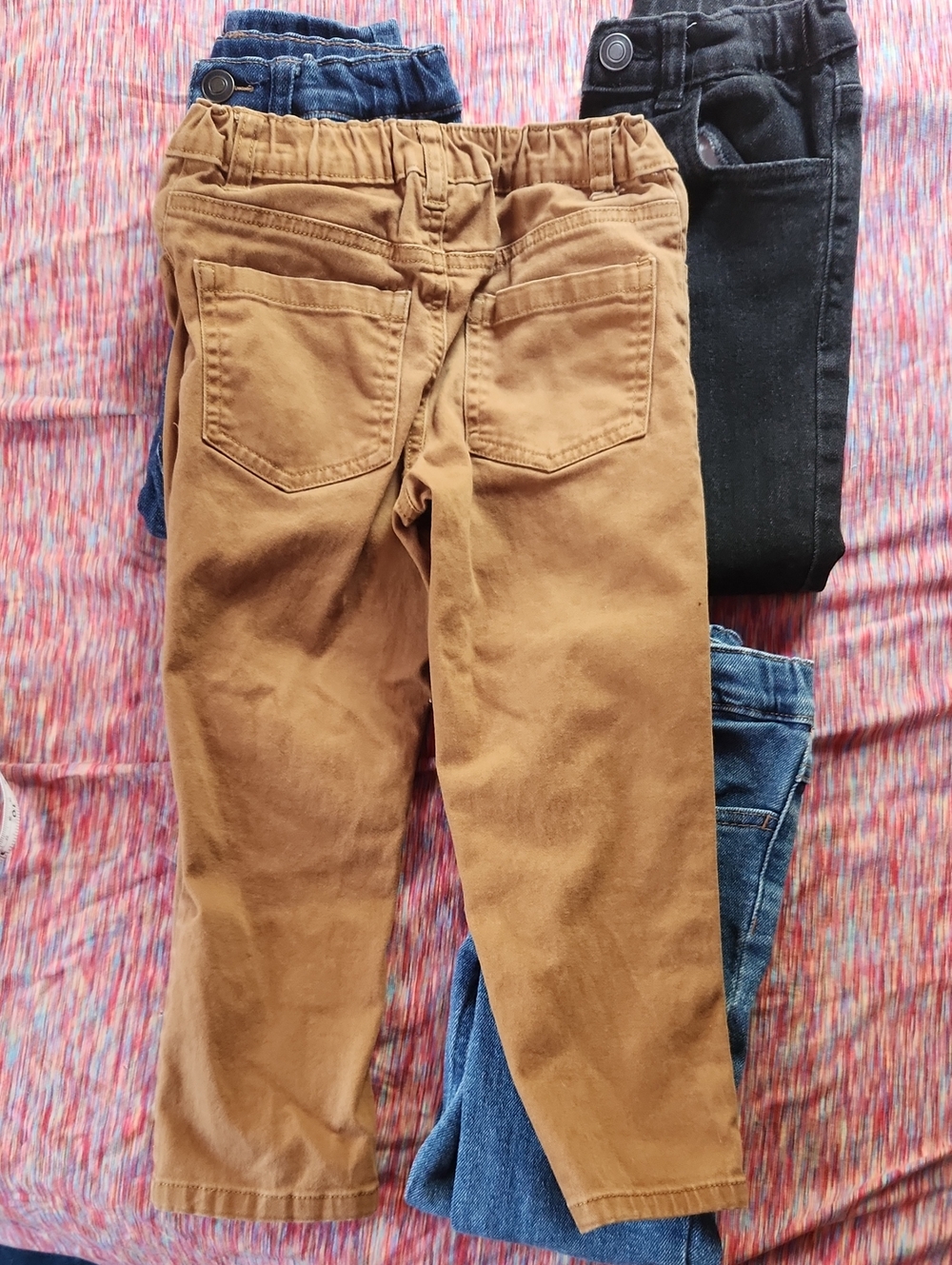 Kids Boys Elastic-Waist 4Pack - Blue Denim, Tan, Black Jeans 4T - Picture 3 of 10